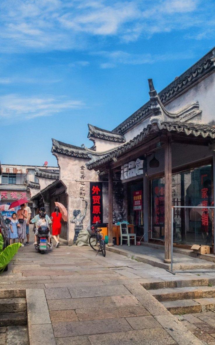 全红婵接受家乡市委市政府领导接见,是否有感到局促?-有问必答平台,涵盖各类问题解答